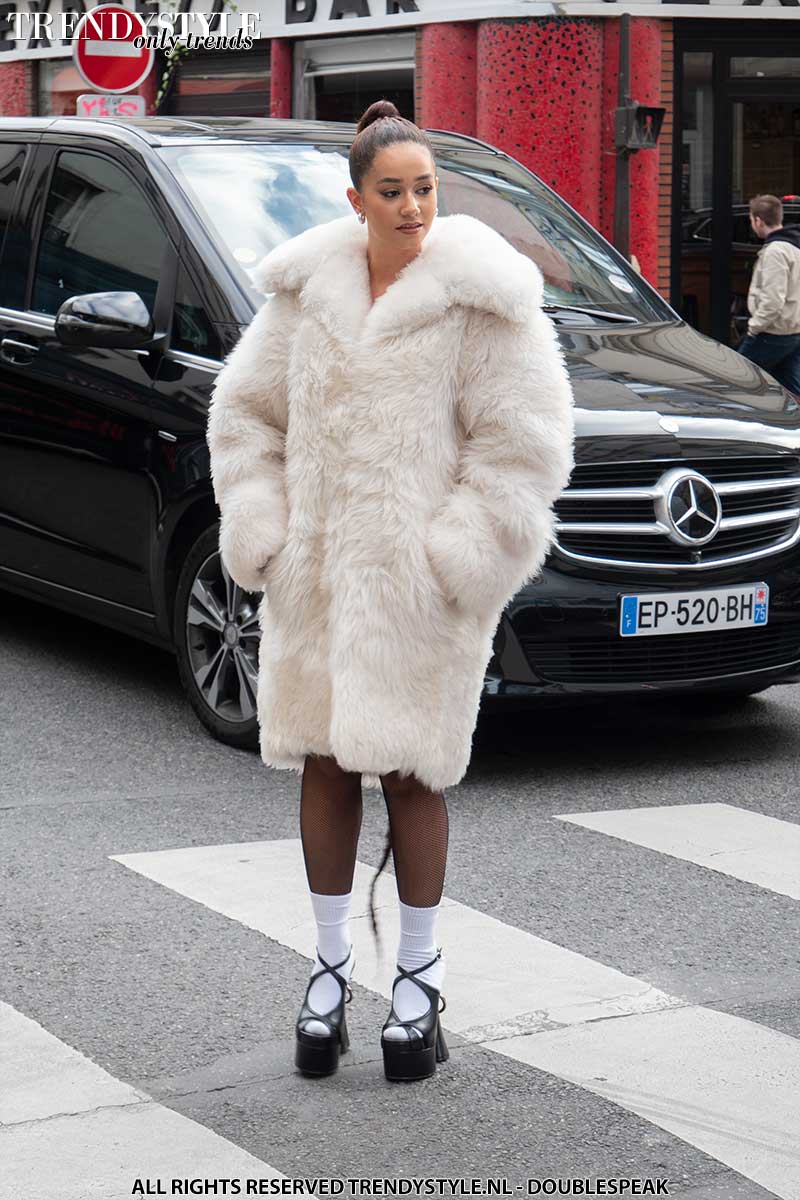 Streetstyle mode. Fluffy coats