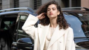 Deze streetstyle look van influencer Chiara Chelsi is supercool