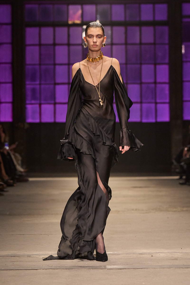 De modecollectie van Roberto Cavalli voor herfst winter 2026 2027. Photo courtesy of Roberto Cavalli