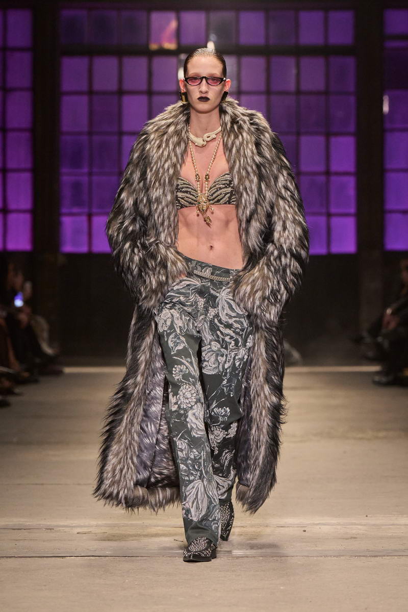 De modecollectie van Roberto Cavalli voor herfst winter 2026 2027. Photo courtesy of Roberto Cavalli
