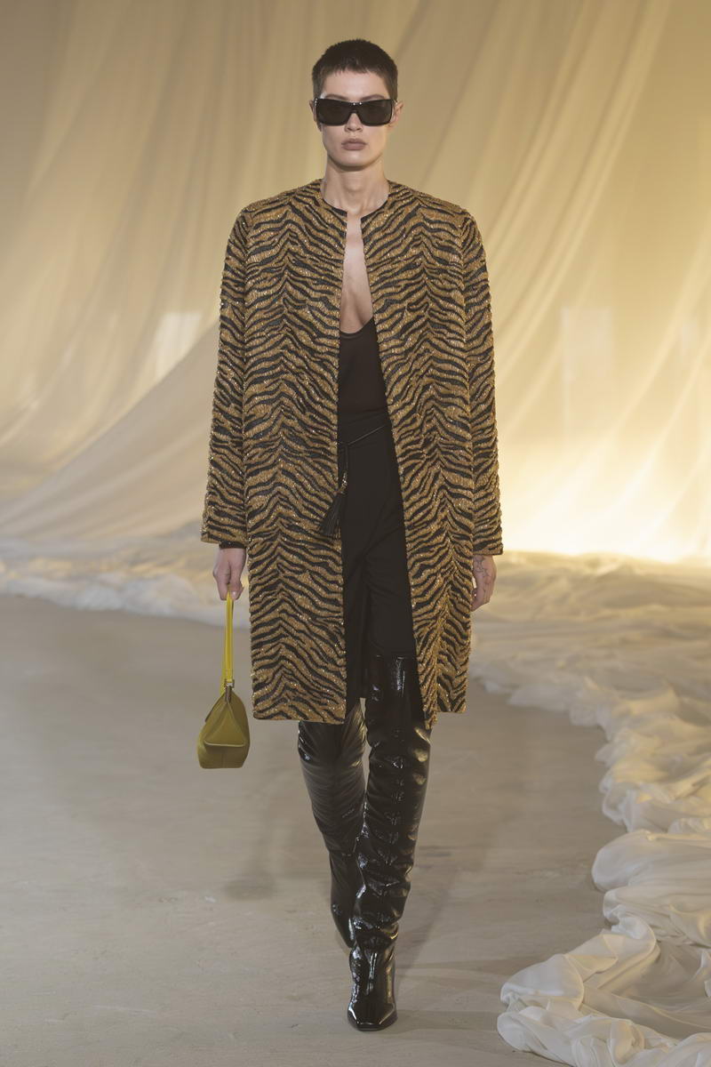 De modecollectie van Balmain herfst-winter 2026/2027. Photo courtesy of Balmain