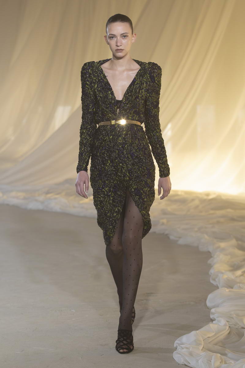 De modecollectie van Balmain herfst-winter 2026/2027. Photo courtesy of Balmain